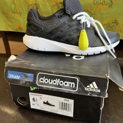Adidas Cloudfoam