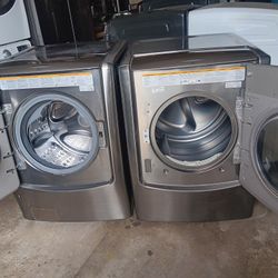 Lavadora y Secadora de gas marca LG 