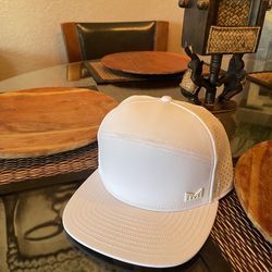 Trenches Iconic Hydro by Melin