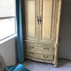 Call king bed with mattress with dresser wi table good condition   BestOffer