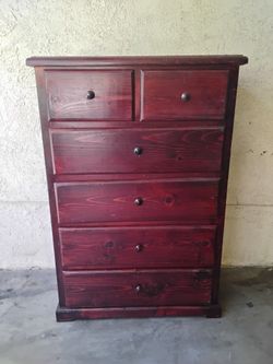 SOLID WOOD DRESSER