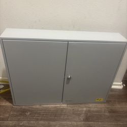 Barska 400 Position Key Lock Box With Key Lock CB12490 Open Box