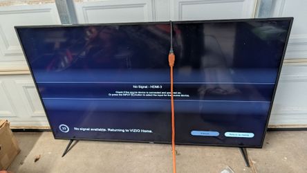 VIZIO 65" SMART TV