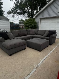 Large Dark Gray Sectional with Ottoman – FREE DELIVERY