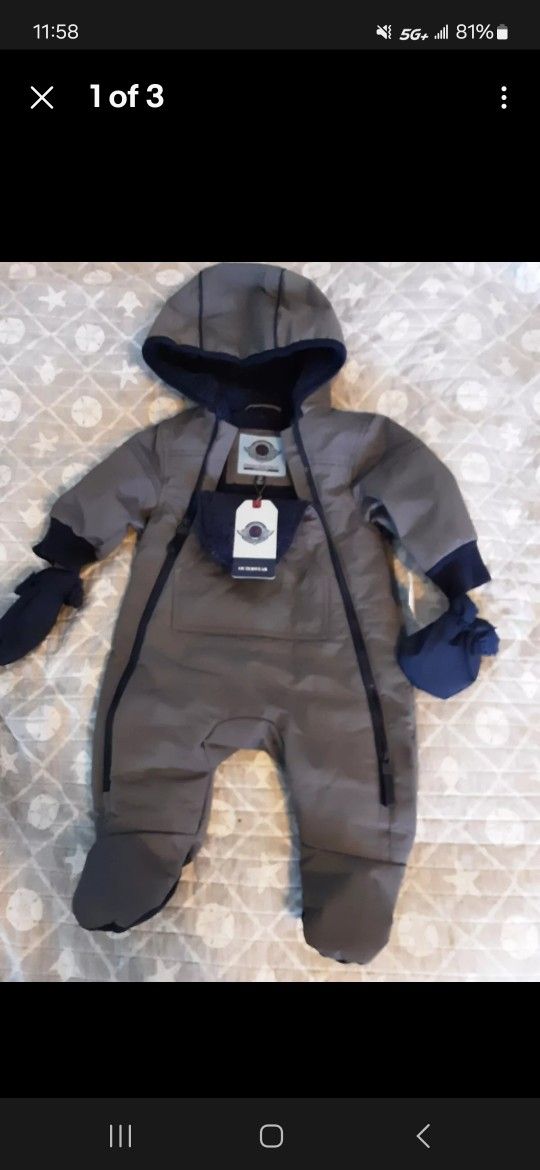 NWT Infant Snow Suit w/Gloves Baby 9 Month Hooded Gray/Blue Urban Republic