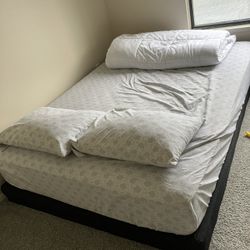 Beauty rest Firm Mattress Queen With Box Spring 