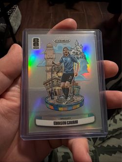 Edinson Cavani LANDMARK CASE HIT Panini Prizm FIFA World Cup 2026 Card l