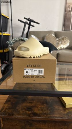 Yeezy Slide Bone