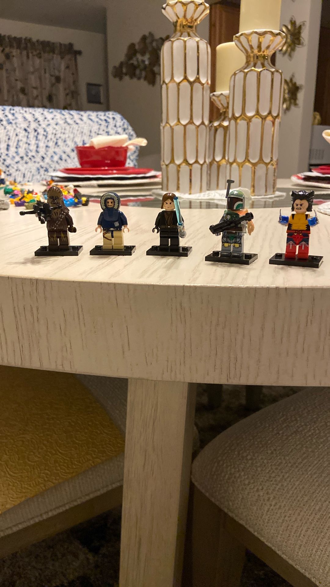 Lego 4 Star Wars And 1 Marvel Mini figs