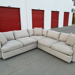 Pamela Furniture Sectional Couch Free Delivery 