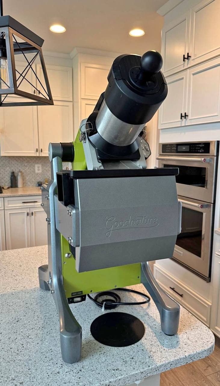 Goodnature X-1 Mini Commercial Juicer