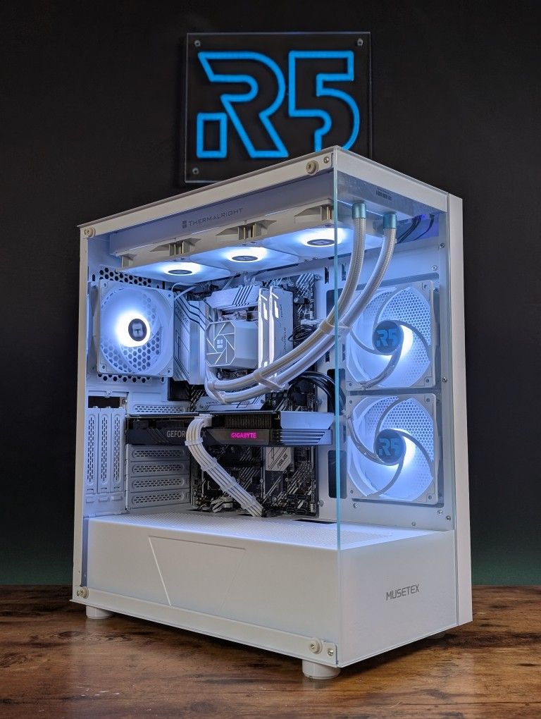 i9 11900KF // RTX 4060 // 16GB RAM // 500GB Gen4 NVMe