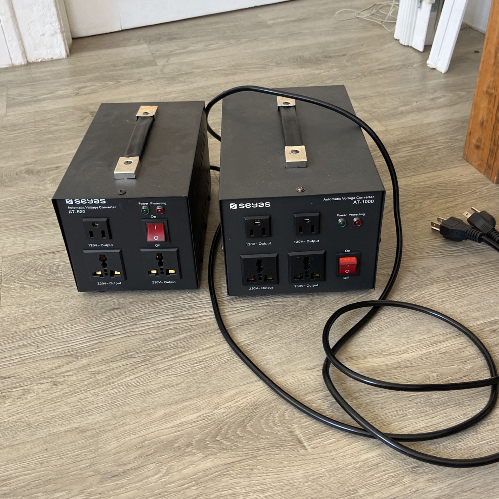 Seyas Voltage Convertor