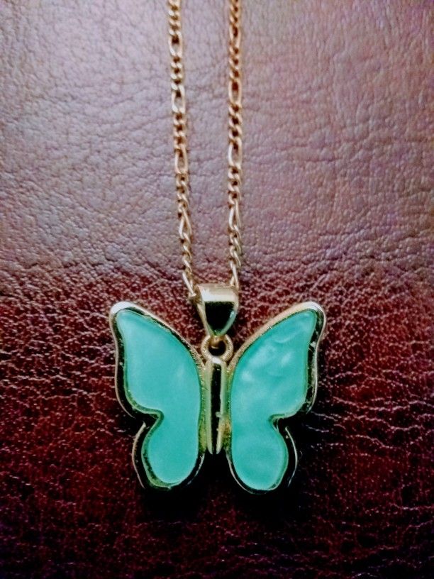 🆕 Gold Plated Butterfly 🦋 Necklace.🎁🎁🎁