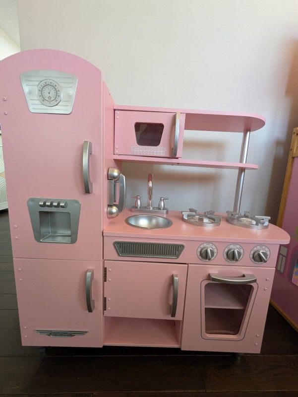 Kids Play Kitchen