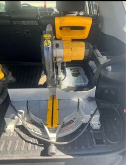 Dewalt saw.  price is firm. 12 inch
