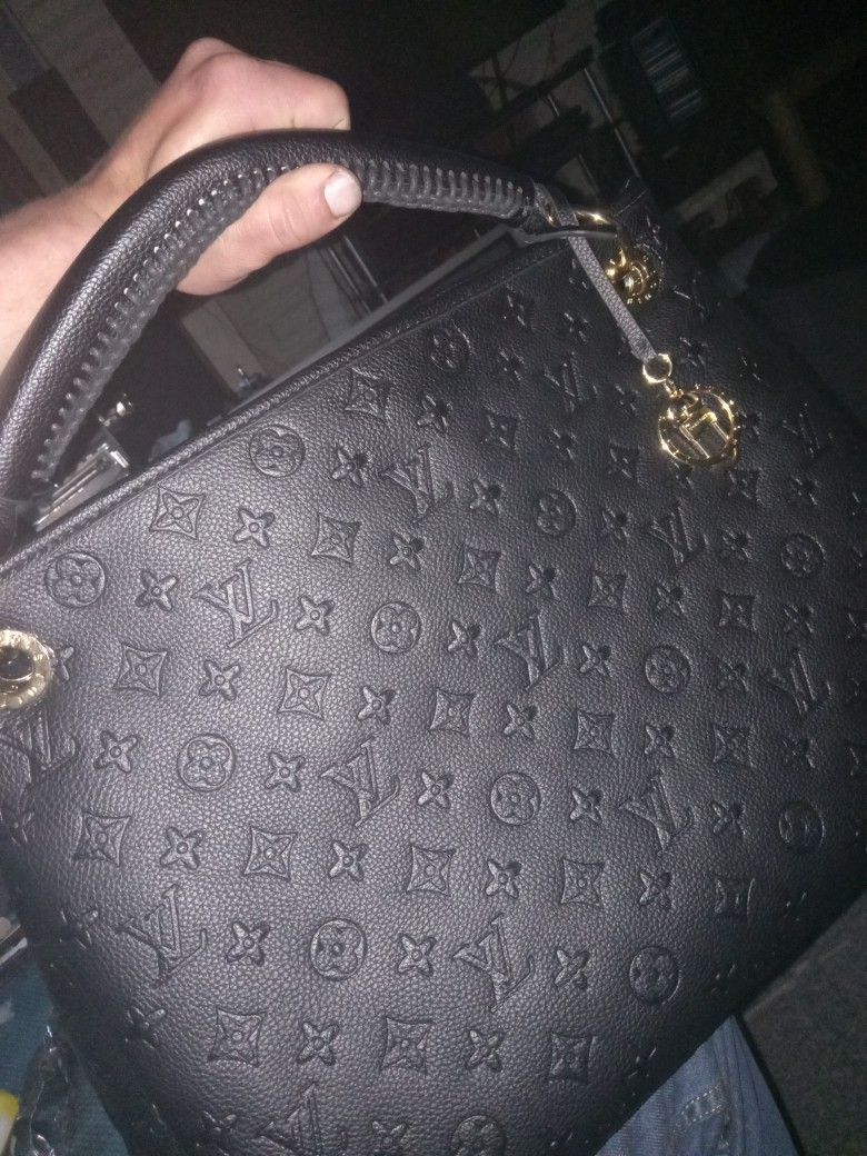 Louis Vuitton Bag