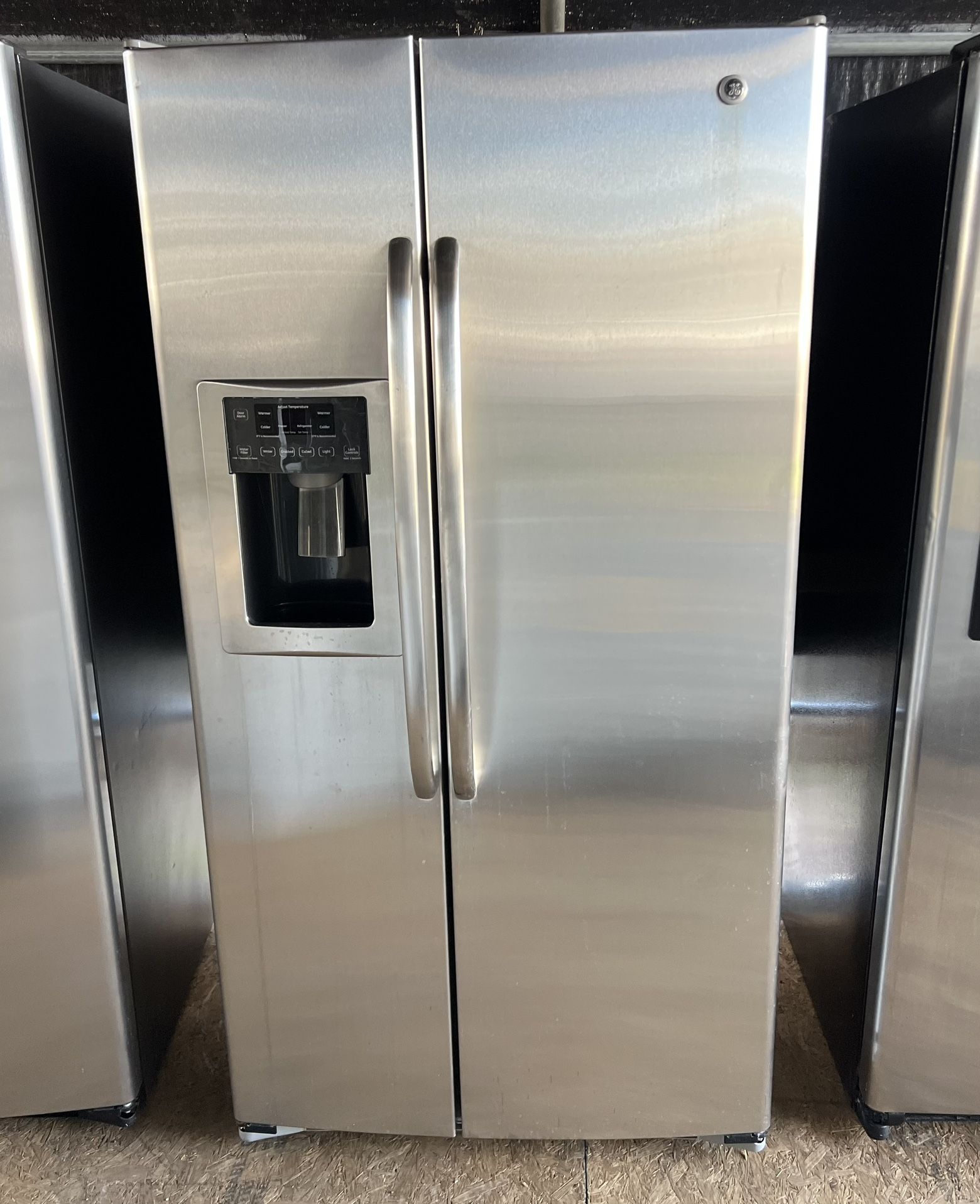 36w” Ge Side By Side Refrigerator: todo Le Funciona Perfecto