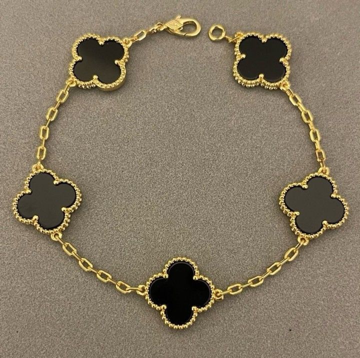 VCA Clover Bracelet Black Onyx Unisex