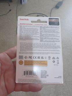 Compact flash card