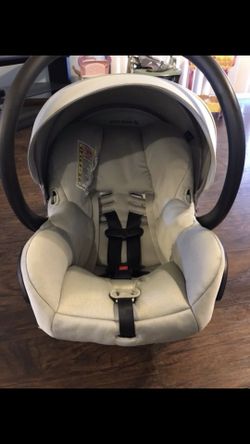 Maxi cosi car seat