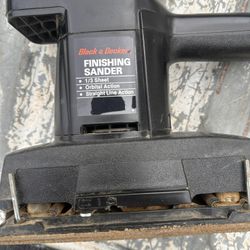 Finishing Sander - Black & Decker