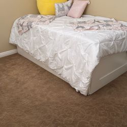 Daybed