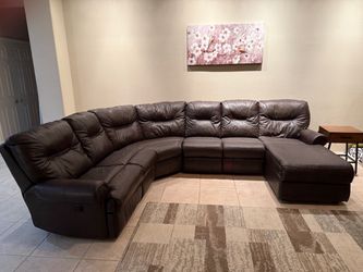Sectional Sofa with Chaise