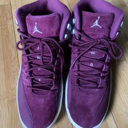 Jordan 12 Bordeaux