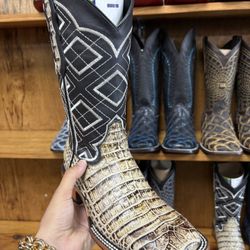 Tan Caimán Belly Men’s Boots