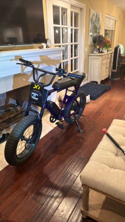 Illusion purple powder coat macfox extrmley good condition 25 mph only 3 months old
