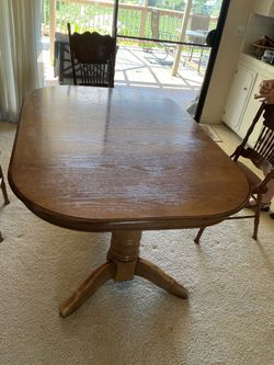 LARGE OAK DESK WITH 6 CHAIRS $150