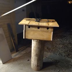 Wild Bird House - 6-plex