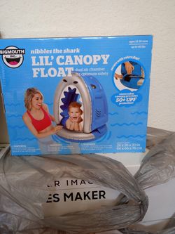 Nibbles The shark lil' canopy float