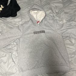 Guess Sweater Size XL