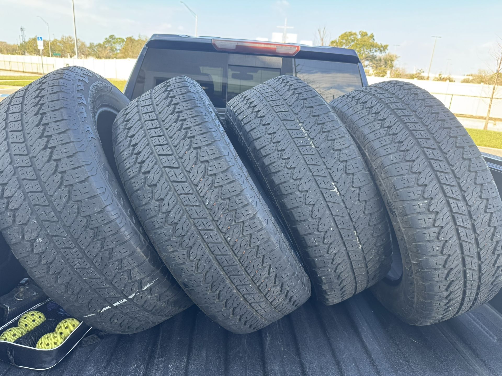 4 Bridgestone Tires 275/60R20