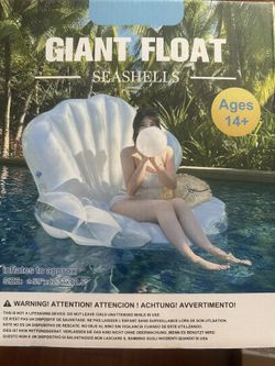 Giant Float Seashell