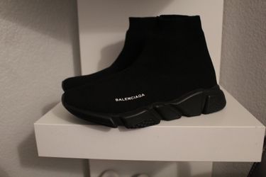 BALENCIAGA SPEED KNIT DESIGNER SHOES SIZE : 3  WOMEN 