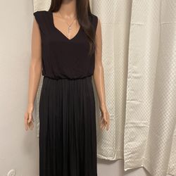 Loft Pleated Dress With Side Pockets