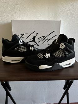 Jordan retro 4 White Thunder