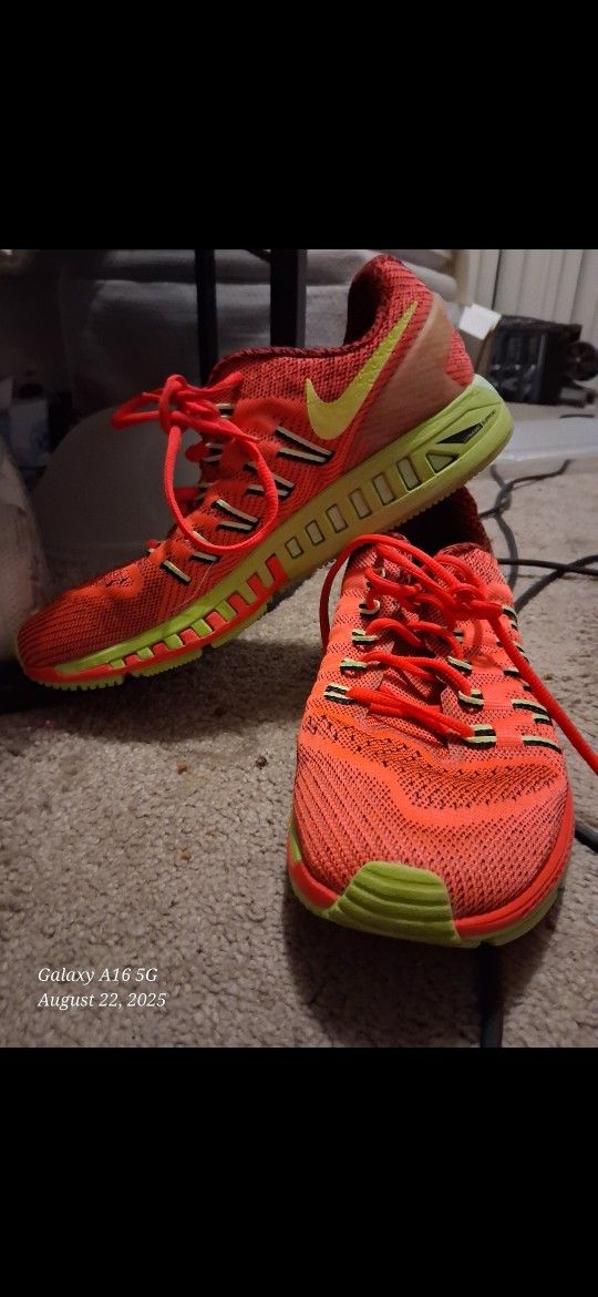 Nike Air Zoom Odyssey Sneakers Men Size 10 Orange Yellow