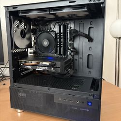 Sleek Beginner Gaming PC