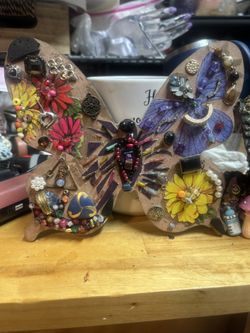 wood & jewels stones butterfly