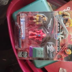 He Man vs Beast Man MEGA construcx Action figures.