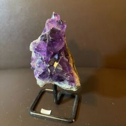 Gorgeous Amethyst Cluster With A Metal Stand. 224 gr, 7.91 oz, 0.494 lb