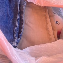 FREE. 💥💥 2 Bag Full Of Clothes Mix Women Men And Children 