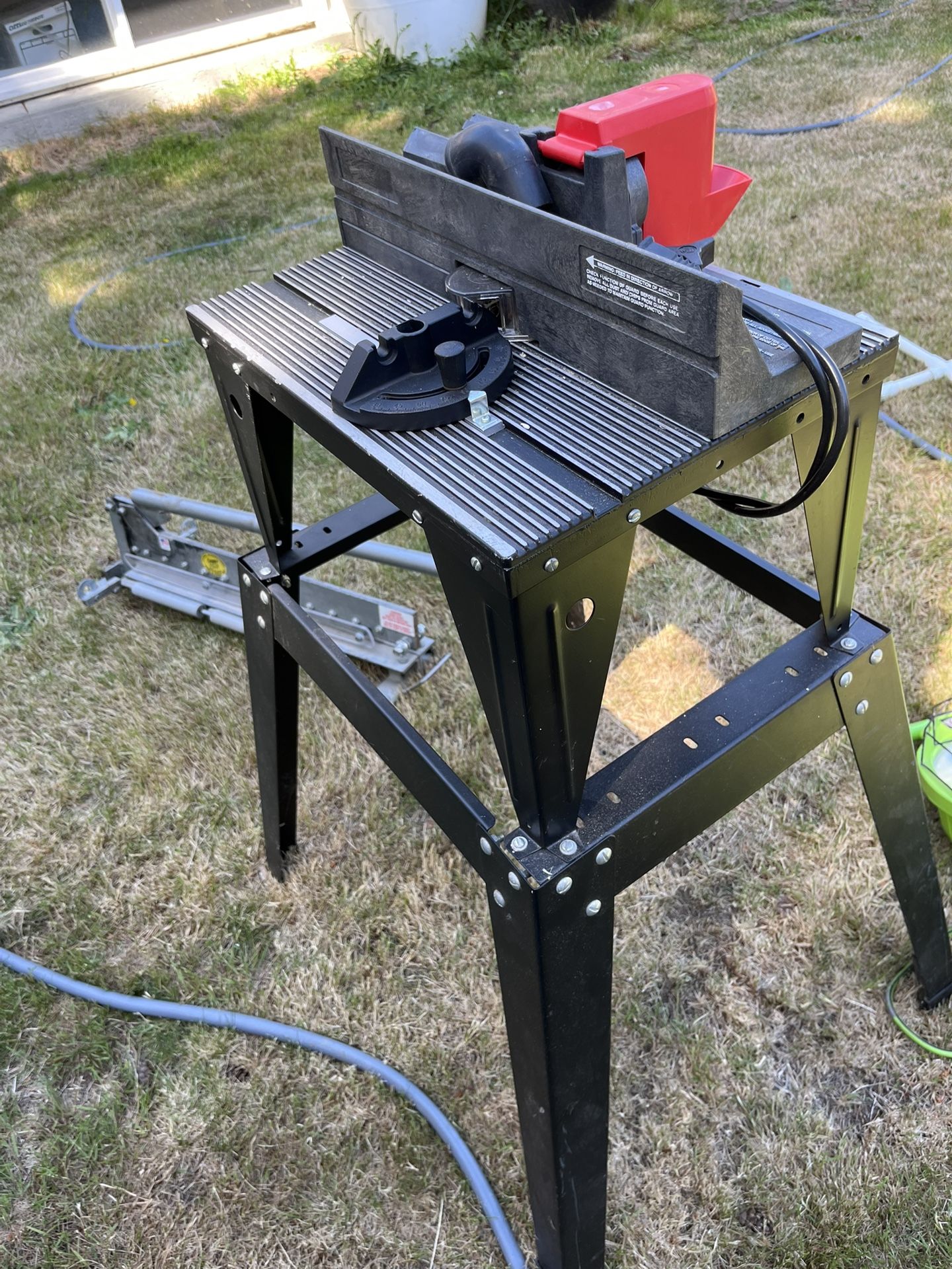 Newer Craftsman Router Stand And New 1 3/4hp Router W/light