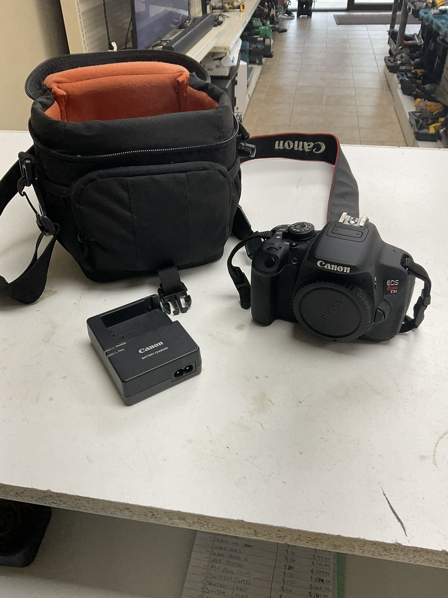 Canon EOS Rebel T5i