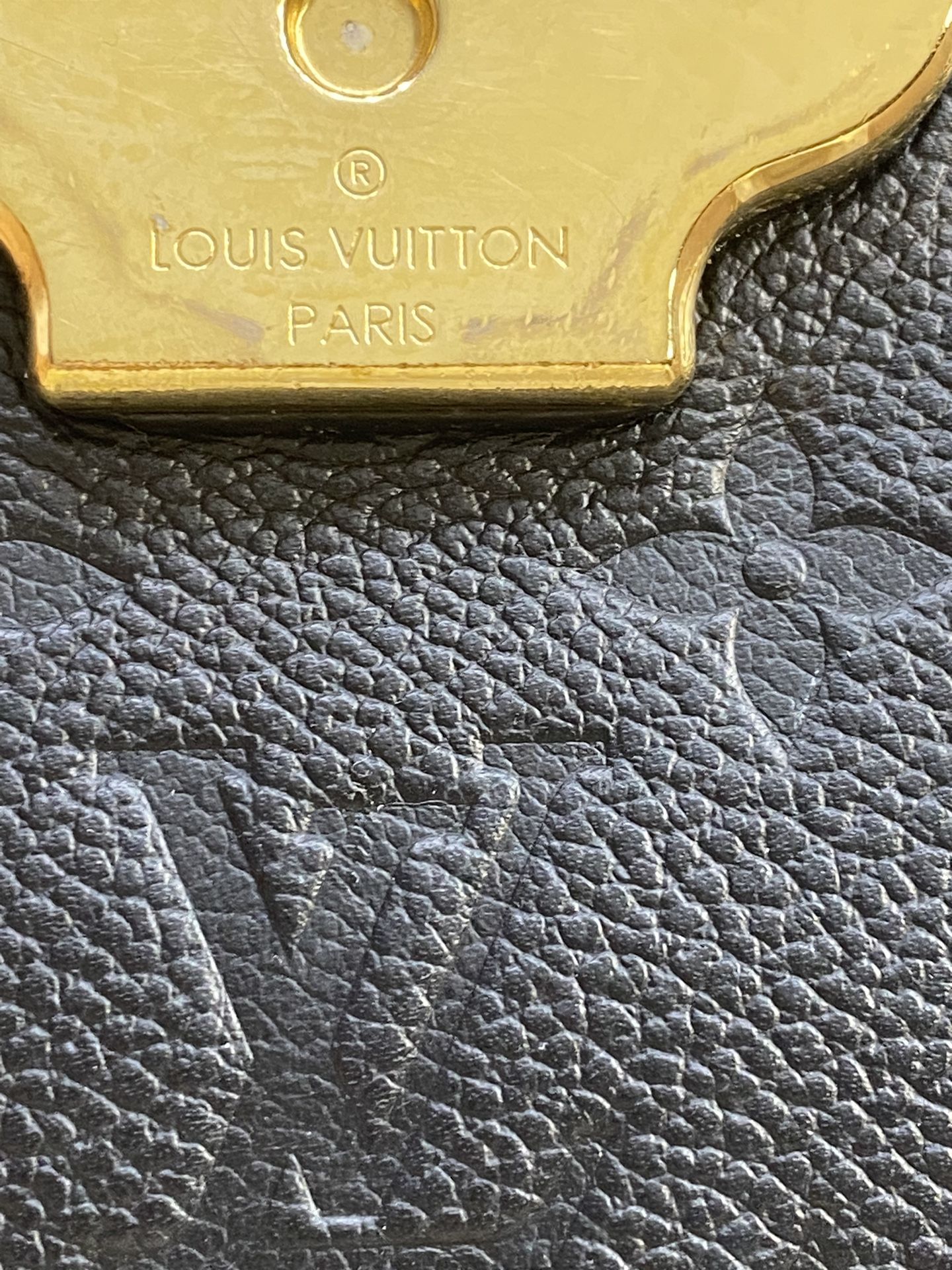 Louis Vuitton Kingston Bowling Bag for Sale in Houston, TX - OfferUp