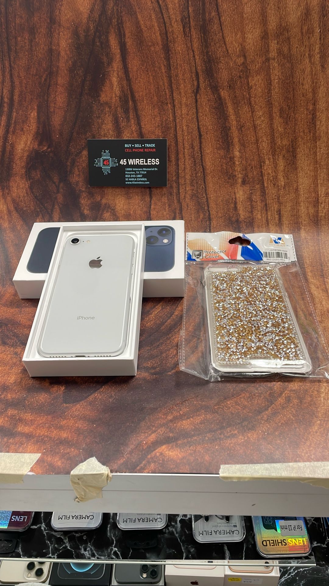 iPhone 8